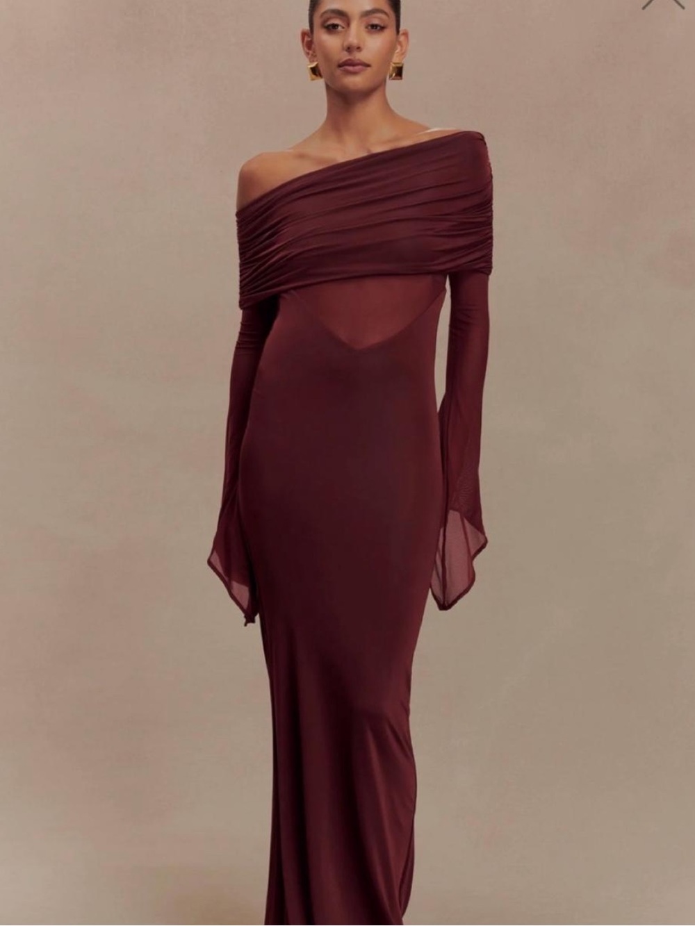 Elegant Off-Shoulder Burgundy Evening Gown